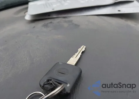 2004 Nissan Sentra 1.8S z USA, uszkodzony, nr VIN 3N1CB51D74L882978